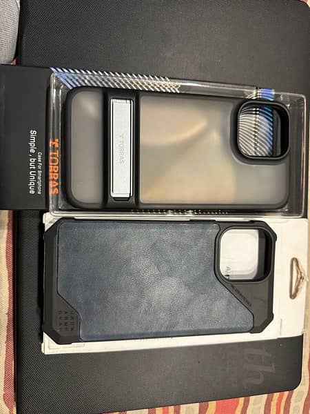 iPhone 13 Pro Max cases Torras/UAG 2