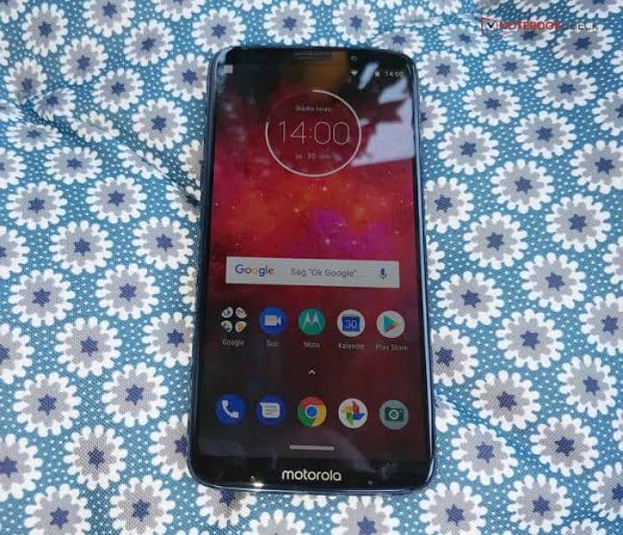 Motorola Z3 New Condition PTA approved Exchange now 4