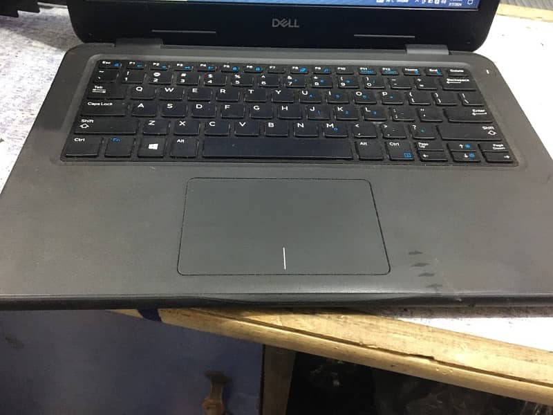 Dell Latitude 3300 (corei3-7gen 4