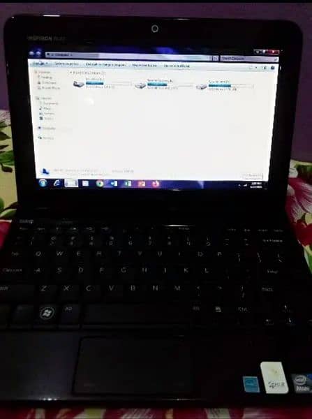 mini Dell laptop urgent for sale need money 1