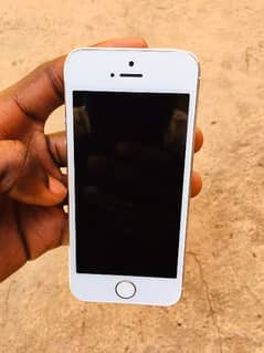iPhone 5s/64  GB PTA approved for sale 0325=2882=038