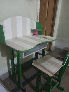table and chair for sale.