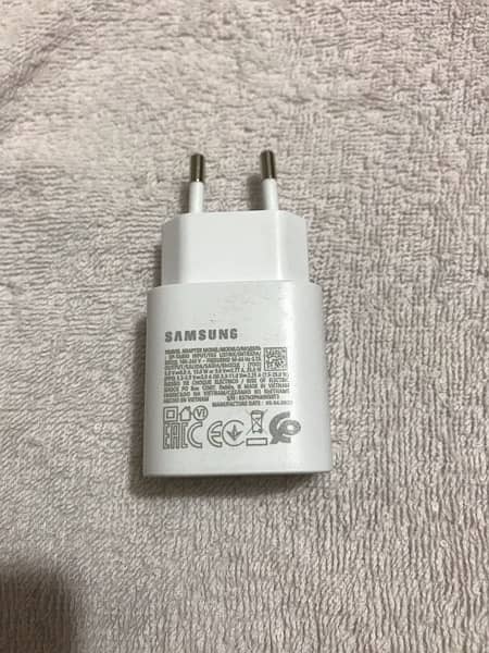 Samsung 25 w charger 0