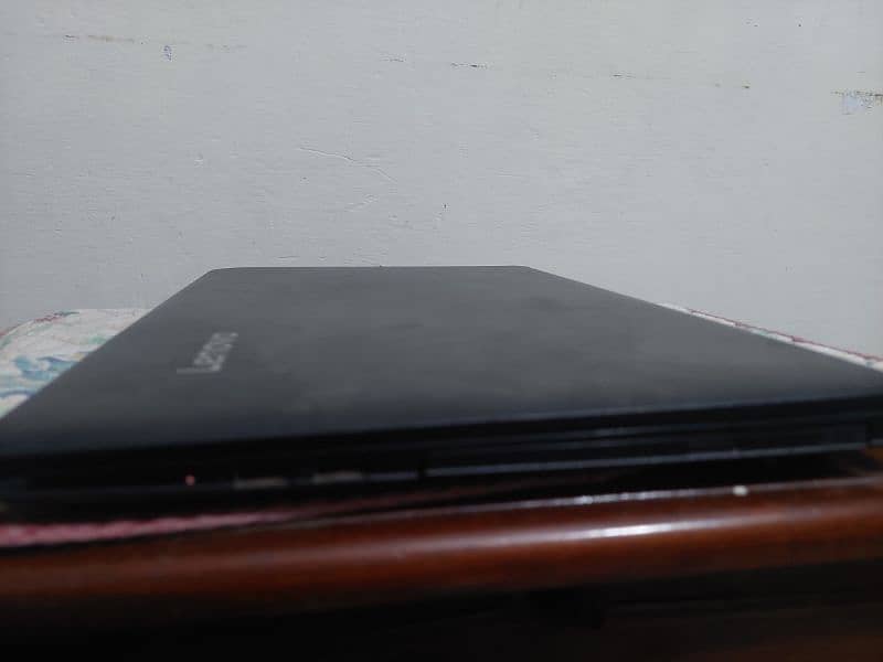 Lenovo ideapad 4