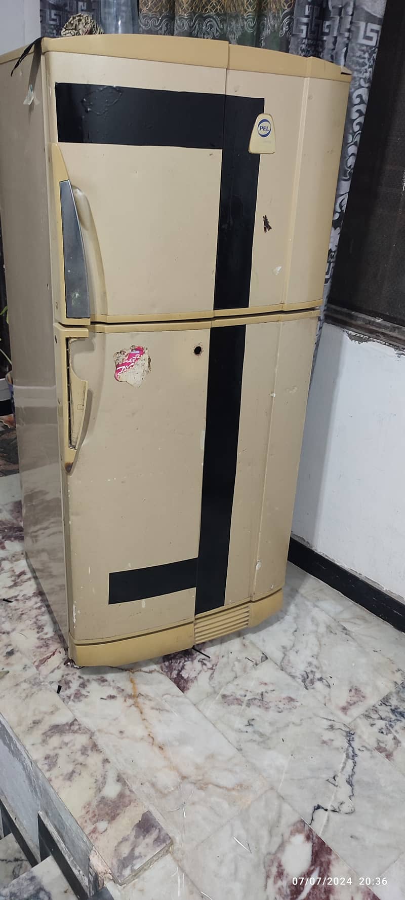 Used fridge excellent cooling, need paint 5