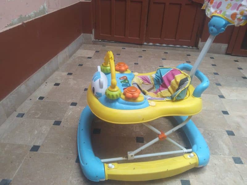 Baby waker jenion swing function urgent sell 2