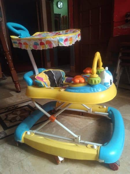 Baby waker jenion swing function urgent sell 3