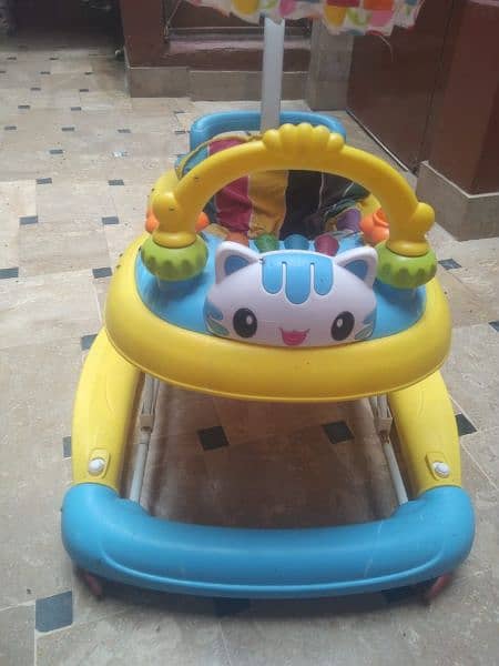 Baby waker jenion swing function urgent sell 4