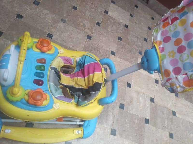 Baby waker jenion swing function urgent sell 5