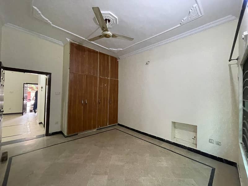 7 Marla Ground portion for rent in G-15 Islamabad 5