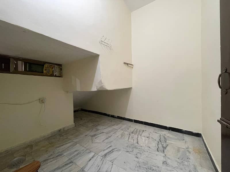 7 Marla Ground portion for rent in G-15 Islamabad 8
