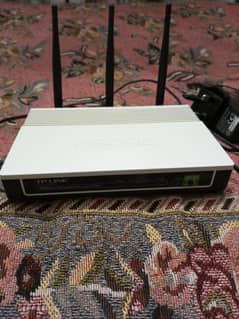TP-LINK 300Mbps Wireless N Access Router For Sale