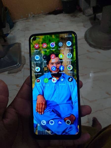 realme mobile with box 3