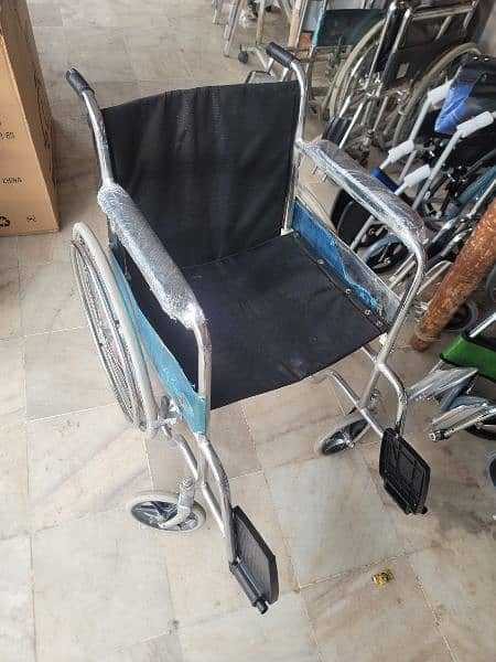 wheelchair used foldable pvc upholestry 8" front&24" rear wheel 5