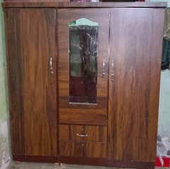 3 Doors wooden wardrobe