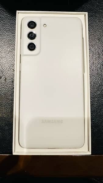 Samsung Galaxy S21 FE 256GB 1