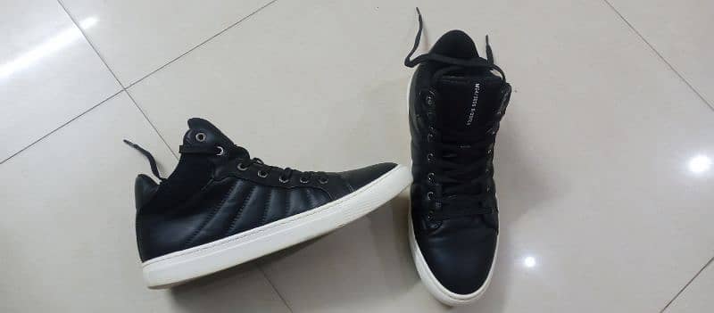 H&M Black 54 Shoes 1