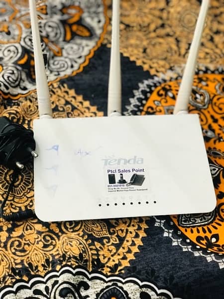 Tenda wifi router 3 Antena 1
