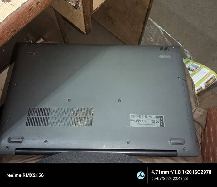 Lenovo Ideapad 330 15Ikb 3