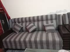 7 seater sofa set with imported tempered glass table included