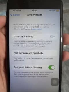 iPhone 7 non pta 32 gb pta ho sakta ha battery chang panel chang allok