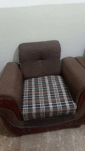 with sofa cover and discounted price 3