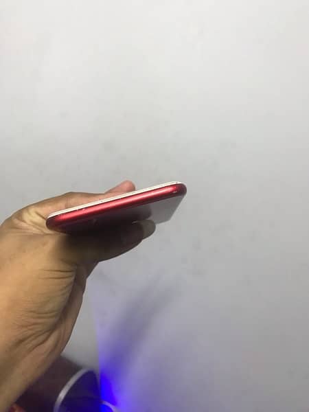 apple iphone 7 plus red Edition 128GB PTA Approved 6