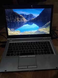 HP laptop 8460p