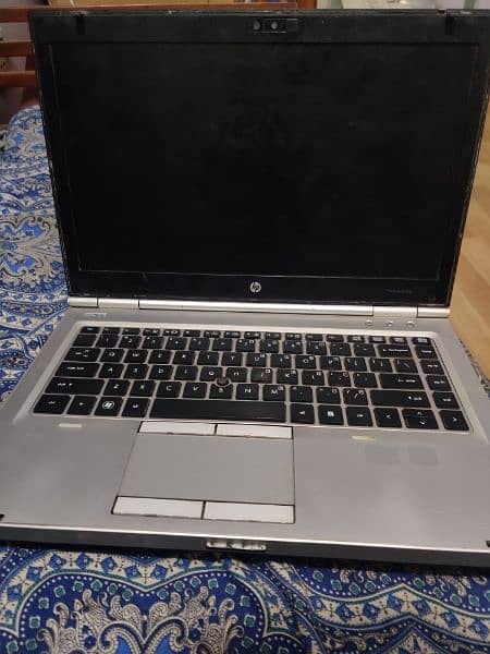 HP laptop 8460p 3