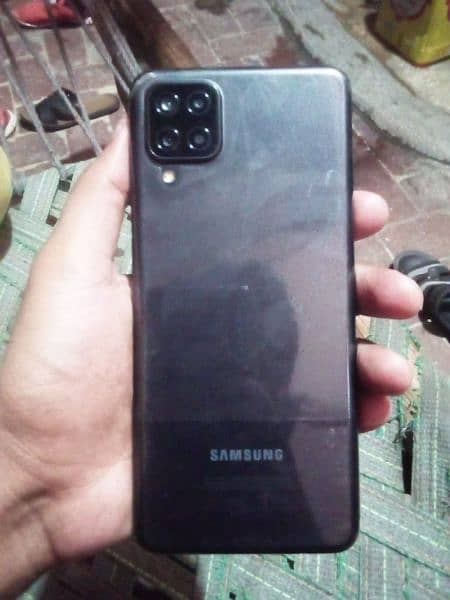 Samsung a12 4 128 only mobile no falute no isshu 0