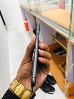 Iphone 7
128GB
10/10condition
89 battery health