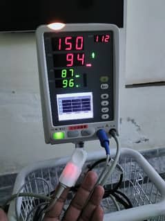 Blood pressure monitor clinical & Home used