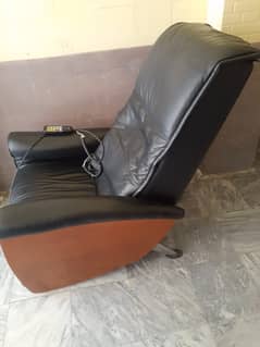 Massage Chair with Recliner