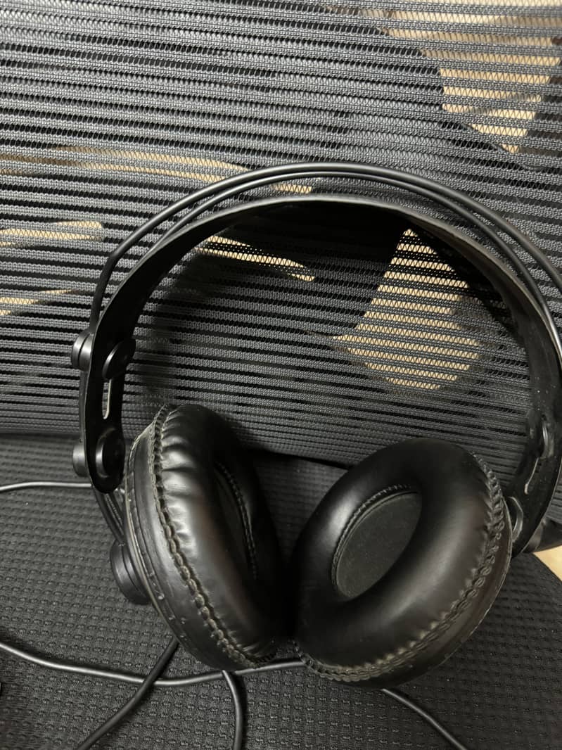 Samson sr850 Studio Monitor Headphones 2