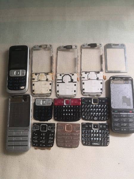 Nokia C2,C3,E52,E63,N70,3100,5320, keypads and casings 0