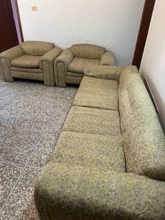5 Seater sofa in good condition