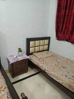 king bed + singal bed new condition