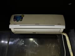 1.5 ton inverter kenwood in executive condition