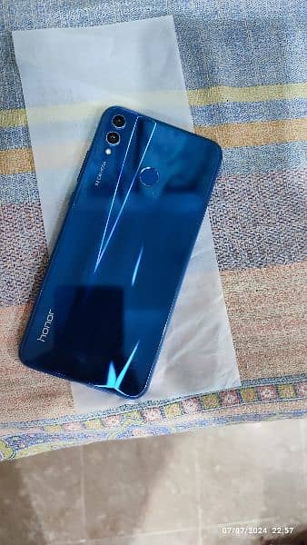 honor 8x  4/128 GB 2