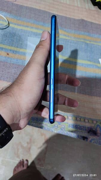 honor 8x  4/128 GB 3