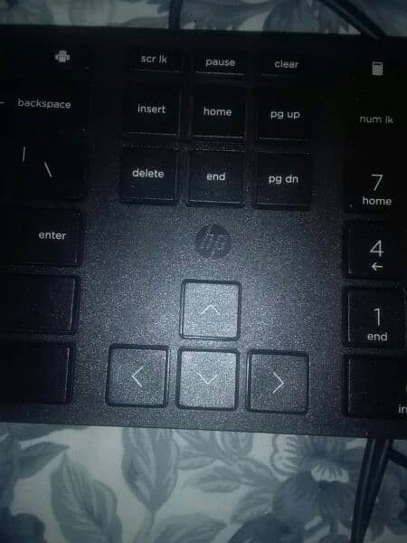 hp keyboard for urgent sale 1