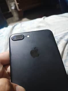 iphone 7 plus 128 pta approved [only battery change] 10/9.5 condition