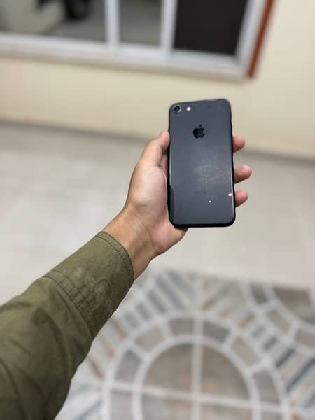 iPhone 7 non pta black color 32gb 0