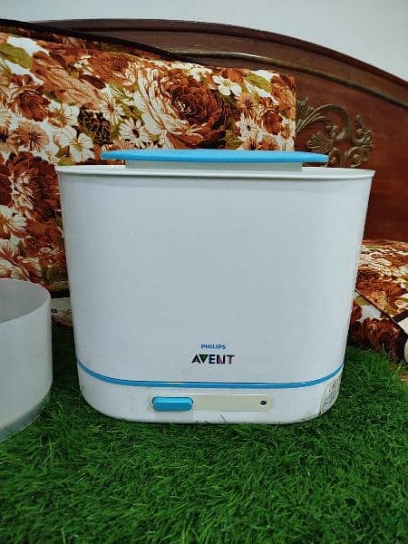 Philips Avent 3-in-1 Electric Steam Sterilizer for Baby Bottles 2