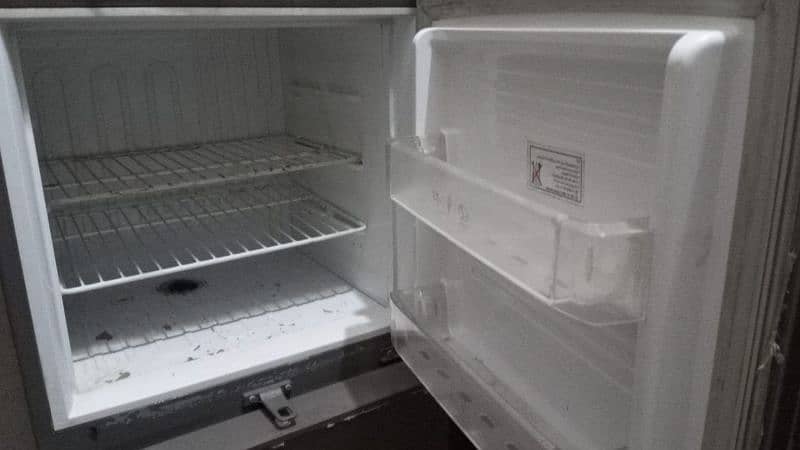 Pel small size fridge just like new 2