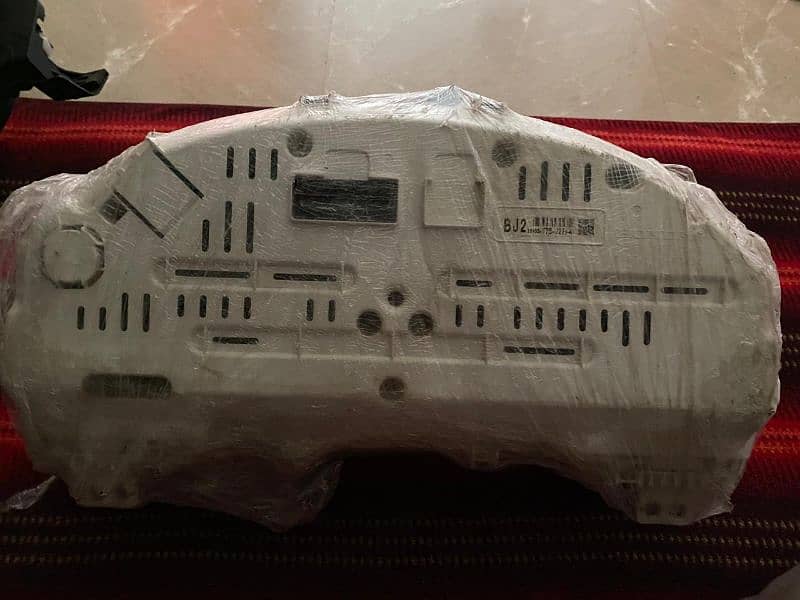 honda vezel 2015/16 speedo meter + climate control ac panel 1