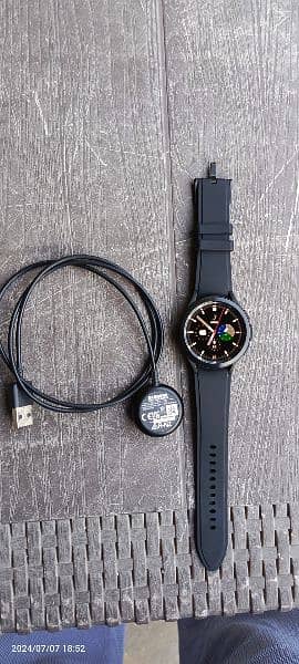 Samsung Galaxy Watch 4 Classic Bluetooth 46mm (R890) 2