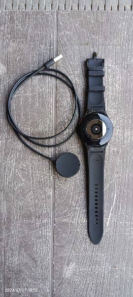 Samsung Galaxy Watch 4 Classic Bluetooth 46mm (R890) 4