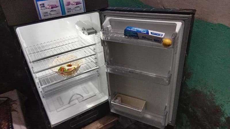 Dawalance refrigerator 3