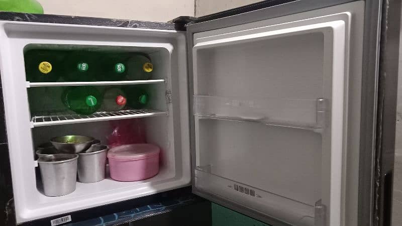 Dawalance refrigerator 4